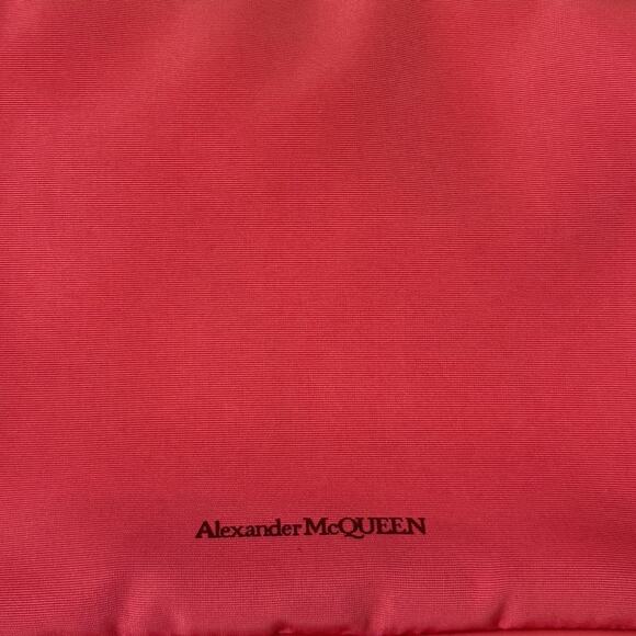 Alexander McQueen Skull-embellished small recycled-nylon cross-body bag - Picture 5 of 7